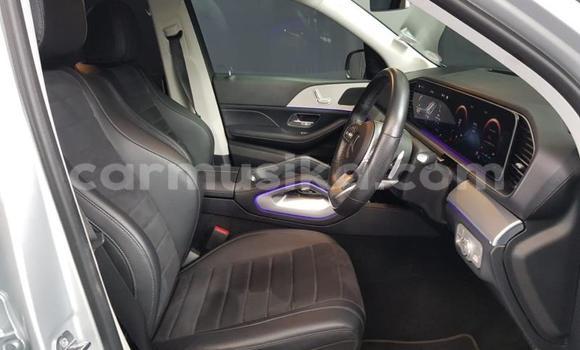 Nunua Ilio tumika Mercedes‒Benz G-klasse AMG Fedha Gari ndani ya Beitbridge nchini Matabeleland Kusini Nunua Ilio tumika Mercedes‒Benz G-klasse AMG Fedha Gari ndani ya Beitbridge nchini Matabeleland Kusini