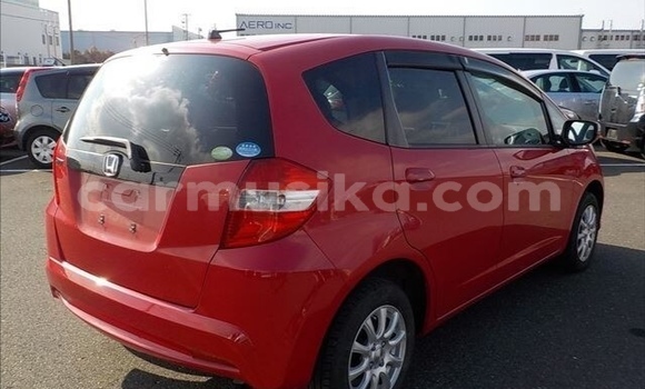 Nunua Ilio tumika Honda Fit Nyekundu Gari ndani ya Beitbridge nchini Matabeleland Kusini Nunua Ilio tumika Honda Fit Nyekundu Gari ndani ya Beitbridge nchini Matabeleland Kusini