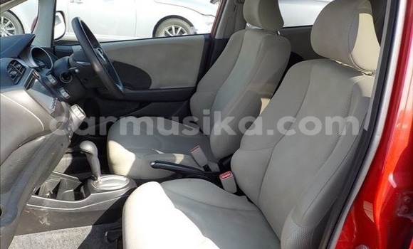 Nunua Ilio tumika Honda Fit Nyekundu Gari ndani ya Beitbridge nchini Matabeleland Kusini Nunua Ilio tumika Honda Fit Nyekundu Gari ndani ya Beitbridge nchini Matabeleland Kusini