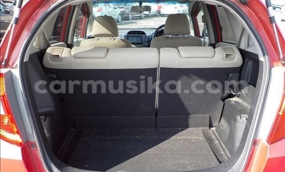 Nunua Ilio tumika Honda Fit Nyekundu Gari ndani ya Beitbridge nchini Matabeleland Kusini Nunua Ilio tumika Honda Fit Nyekundu Gari ndani ya Beitbridge nchini Matabeleland Kusini