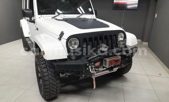 Tenga Tsaru Jeep Wrangler Chena Mota in Beitbridge in Matabeleland South