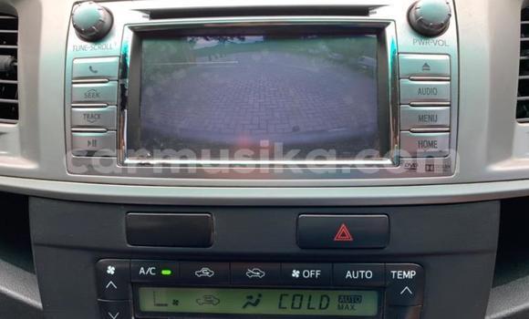 Acheter Occasion Voiture Toyota Hilux Gris à Beitbridge, Matabeleland South Acheter Occasion Voiture Toyota Hilux Gris à Beitbridge, Matabeleland South