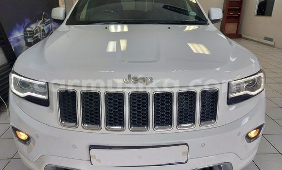 Acheter Occasion Voiture Jeep Cherokee Blanc à Beitbridge, Matabeleland South Acheter Occasion Voiture Jeep Cherokee Blanc à Beitbridge, Matabeleland South