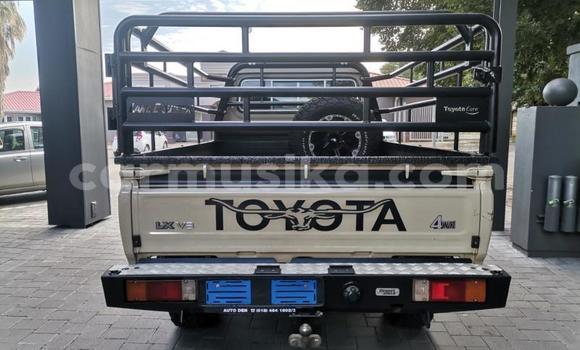 Acheter Occasion Voiture Toyota Land Cruiser Autre à Beitbridge, Matabeleland South Acheter Occasion Voiture Toyota Land Cruiser Autre à Beitbridge, Matabeleland South