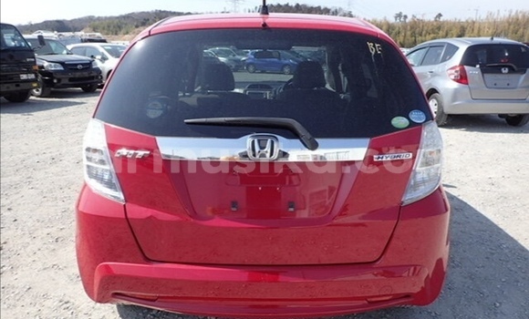 Acheter Occasion Voiture Honda Fit Rouge à Beitbridge, Matabeleland South Acheter Occasion Voiture Honda Fit Rouge à Beitbridge, Matabeleland South