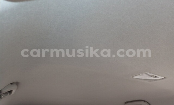 Acheter Occasion Voiture Honda Fit Rouge à Beitbridge, Matabeleland South Acheter Occasion Voiture Honda Fit Rouge à Beitbridge, Matabeleland South