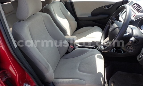 Acheter Occasion Voiture Honda Fit Rouge à Beitbridge, Matabeleland South Acheter Occasion Voiture Honda Fit Rouge à Beitbridge, Matabeleland South