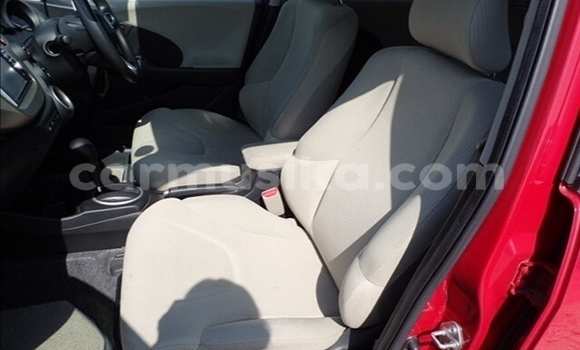 Acheter Occasion Voiture Honda Fit Rouge à Beitbridge, Matabeleland South Acheter Occasion Voiture Honda Fit Rouge à Beitbridge, Matabeleland South