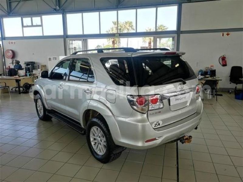 Big with watermark toyota fortuner matabeleland south beitbridge 28309