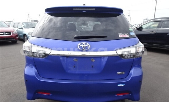 Acheter Occasion Voiture Toyota Wish Bleu à Beitbridge, Matabeleland South Acheter Occasion Voiture Toyota Wish Bleu à Beitbridge, Matabeleland South