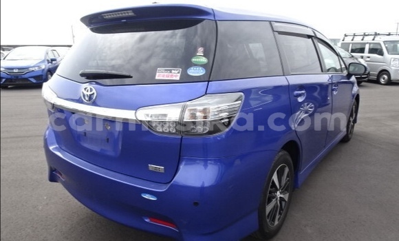 Acheter Occasion Voiture Toyota Wish Bleu à Beitbridge, Matabeleland South Acheter Occasion Voiture Toyota Wish Bleu à Beitbridge, Matabeleland South