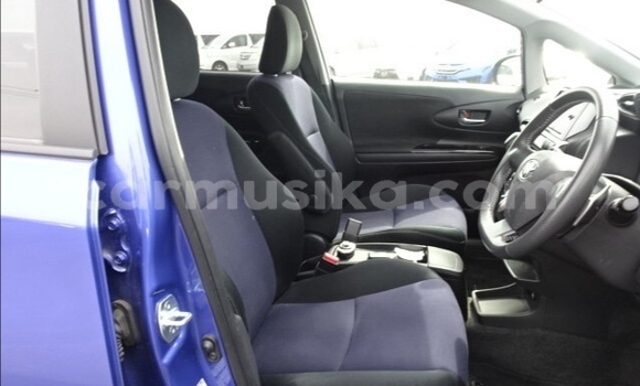 Acheter Occasion Voiture Toyota Wish Bleu à Beitbridge, Matabeleland South Acheter Occasion Voiture Toyota Wish Bleu à Beitbridge, Matabeleland South