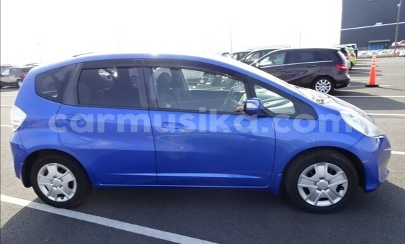 Acheter Occasion Voiture Honda Fit Bleu à Beitbridge, Matabeleland South Acheter Occasion Voiture Honda Fit Bleu à Beitbridge, Matabeleland South