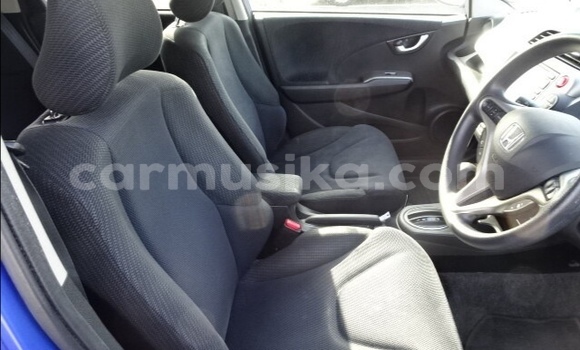 Acheter Occasion Voiture Honda Fit Bleu à Beitbridge, Matabeleland South Acheter Occasion Voiture Honda Fit Bleu à Beitbridge, Matabeleland South