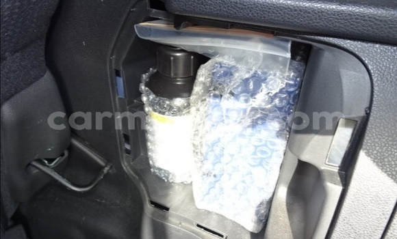 Acheter Occasion Voiture Honda Fit Bleu à Beitbridge, Matabeleland South Acheter Occasion Voiture Honda Fit Bleu à Beitbridge, Matabeleland South