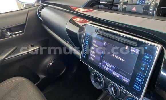 Acheter Occasion Voiture Toyota Hilux Gris à Beitbridge, Matabeleland South Acheter Occasion Voiture Toyota Hilux Gris à Beitbridge, Matabeleland South