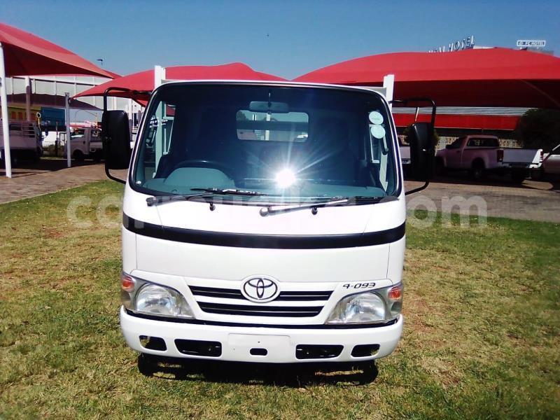 Big with watermark toyota dyna matabeleland south beitbridge 28314