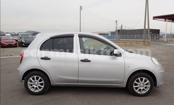 Acheter Occasion Voiture Nissan March Gris à Beitbridge, Matabeleland South Acheter Occasion Voiture Nissan March Gris à Beitbridge, Matabeleland South