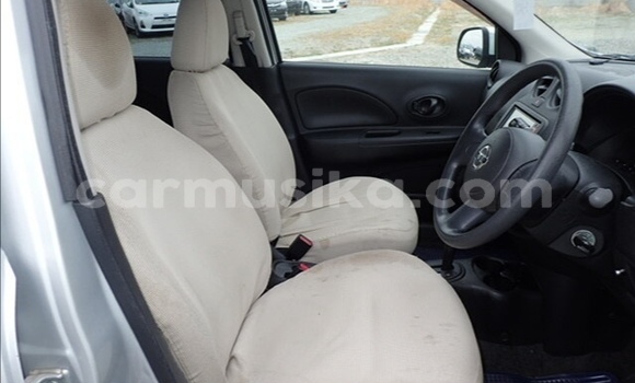 Acheter Occasion Voiture Nissan March Gris à Beitbridge, Matabeleland South Acheter Occasion Voiture Nissan March Gris à Beitbridge, Matabeleland South