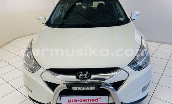 Buy Used Hyundai ix35 White Car in Beitbridge in Matabeleland South