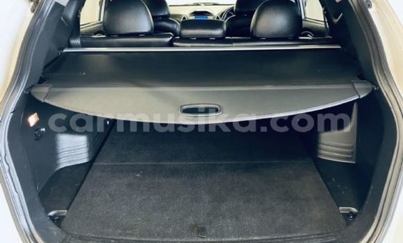 Nunua Ilio tumika Hyundai ix35 Nyeupe Gari ndani ya Beitbridge nchini Matabeleland Kusini Nunua Ilio tumika Hyundai ix35 Nyeupe Gari ndani ya Beitbridge nchini Matabeleland Kusini