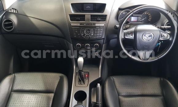 Acheter Occasion Voiture Mazda BT-50 Blanc à Beitbridge, Matabeleland South Acheter Occasion Voiture Mazda BT-50 Blanc à Beitbridge, Matabeleland South