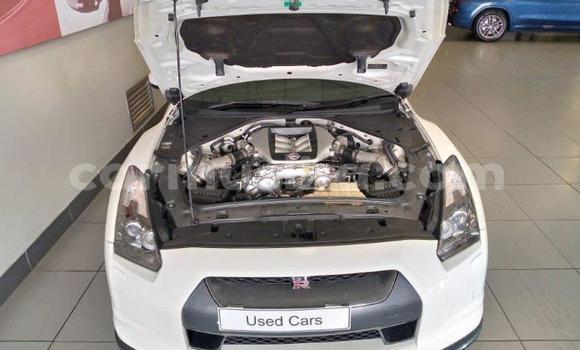 Acheter Occasion Voiture Nissan GT-R Blanc à Beitbridge, Matabeleland South Acheter Occasion Voiture Nissan GT-R Blanc à Beitbridge, Matabeleland South