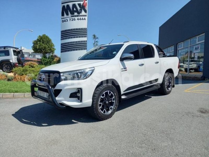 Big with watermark toyota hilux matabeleland south beitbridge 28325