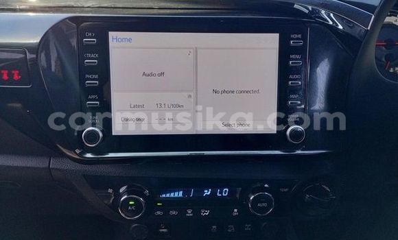 Tenga Tsaru Toyota Hilux Chena Mota in Beitbridge in Matabeleland South Tenga Tsaru Toyota Hilux Chena Mota in Beitbridge in Matabeleland South