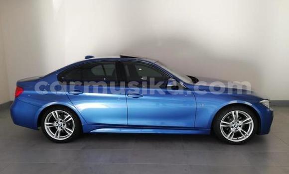 Acheter Occasion Voiture BMW 3–Series Bleu à Beitbridge, Matabeleland South Acheter Occasion Voiture BMW 3–Series Bleu à Beitbridge, Matabeleland South