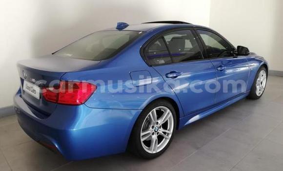 Acheter Occasion Voiture BMW 3–Series Bleu à Beitbridge, Matabeleland South Acheter Occasion Voiture BMW 3–Series Bleu à Beitbridge, Matabeleland South