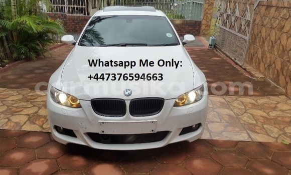 Nunua Ilio tumika BMW 3–Series Nyeupe Gari ndani ya Harare nchini Harare