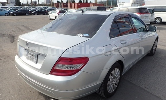 Acheter Occasion Voiture Mercedes‒Benz C–Class Gris à Beitbridge, Matabeleland South Acheter Occasion Voiture Mercedes‒Benz C–Class Gris à Beitbridge, Matabeleland South