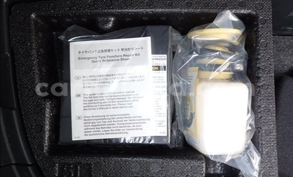 Tenga Tsaru Toyota Wish Tsvuku Mota in Beitbridge in Matabeleland South Tenga Tsaru Toyota Wish Tsvuku Mota in Beitbridge in Matabeleland South