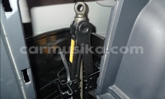 Tenga Tsaru Toyota Wish Tsvuku Mota in Beitbridge in Matabeleland South Tenga Tsaru Toyota Wish Tsvuku Mota in Beitbridge in Matabeleland South