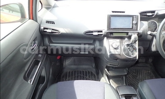 Tenga Tsaru Toyota Wish Tsvuku Mota in Beitbridge in Matabeleland South Tenga Tsaru Toyota Wish Tsvuku Mota in Beitbridge in Matabeleland South