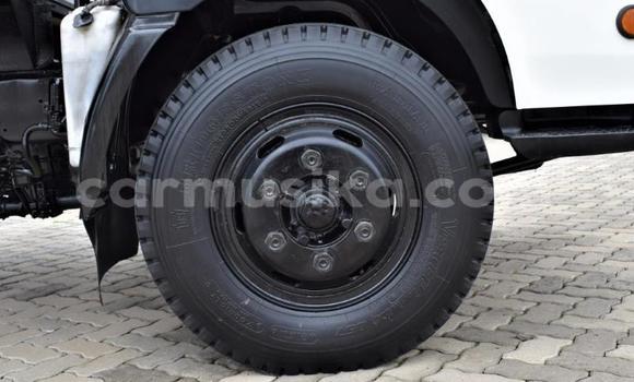 Acheter Occasion Voiture Toyota Dyna Blanc à Beitbridge, Matabeleland South Acheter Occasion Voiture Toyota Dyna Blanc à Beitbridge, Matabeleland South