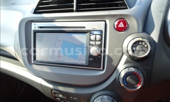 Nunua Ilio tumika Honda Fit Fedha Gari ndani ya Beitbridge nchini Matabeleland Kusini Nunua Ilio tumika Honda Fit Fedha Gari ndani ya Beitbridge nchini Matabeleland Kusini