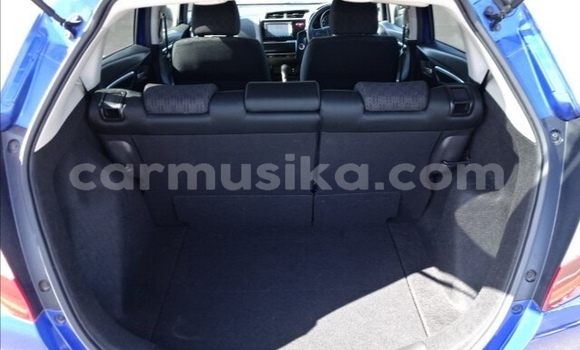 Nunua Ilio tumika Honda Fit Bluu Gari ndani ya Beitbridge nchini Matabeleland Kusini Nunua Ilio tumika Honda Fit Bluu Gari ndani ya Beitbridge nchini Matabeleland Kusini