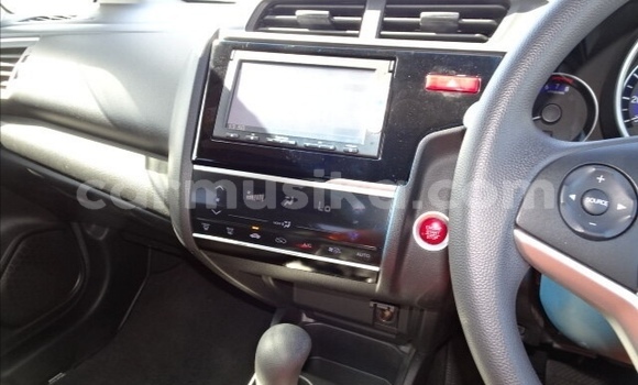 Nunua Ilio tumika Honda Fit Bluu Gari ndani ya Beitbridge nchini Matabeleland Kusini Nunua Ilio tumika Honda Fit Bluu Gari ndani ya Beitbridge nchini Matabeleland Kusini