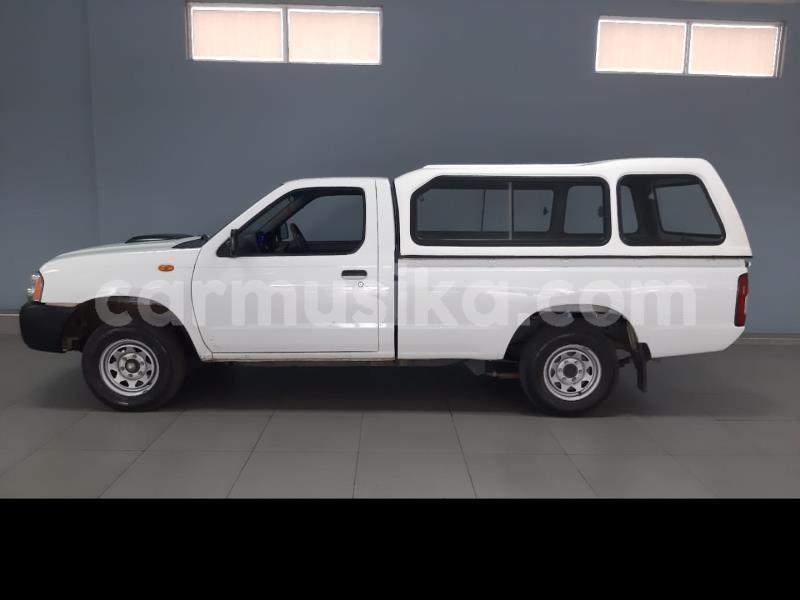 Big with watermark nissan np 300 matabeleland south beitbridge 28358