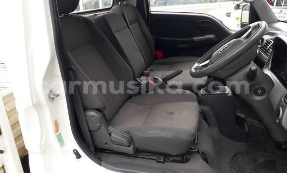 Tenga Tsaru Kia K7 Chena Mota in Beitbridge in Matabeleland South Tenga Tsaru Kia K7 Chena Mota in Beitbridge in Matabeleland South