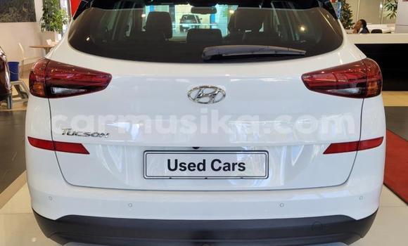 Acheter Occasion Voiture Hyundai Tucson Blanc à Beitbridge, Matabeleland South Acheter Occasion Voiture Hyundai Tucson Blanc à Beitbridge, Matabeleland South