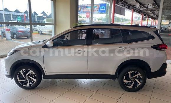 Acheter Occasion Voiture Toyota Rush Gris à Beitbridge, Matabeleland South Acheter Occasion Voiture Toyota Rush Gris à Beitbridge, Matabeleland South