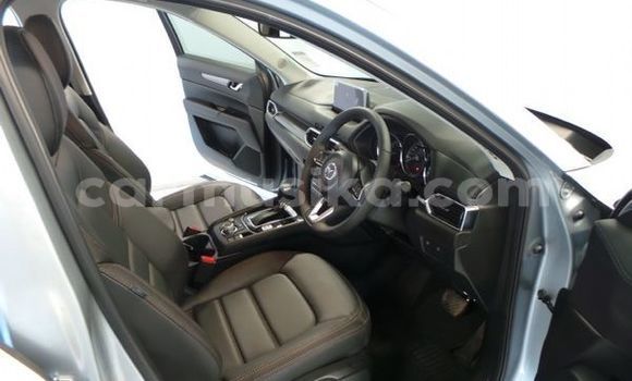 Acheter Occasion Voiture Mazda CX-5 Gris à Beitbridge, Matabeleland South Acheter Occasion Voiture Mazda CX-5 Gris à Beitbridge, Matabeleland South