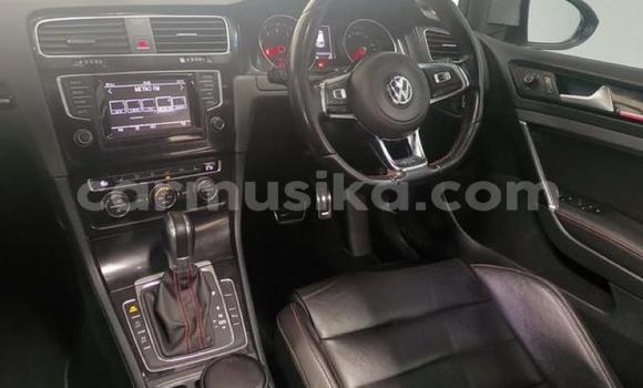 Nunua Ilio tumika Volkswagen Golf GTI Nyeupe Gari ndani ya Beitbridge nchini Matabeleland Kusini Nunua Ilio tumika Volkswagen Golf GTI Nyeupe Gari ndani ya Beitbridge nchini Matabeleland Kusini