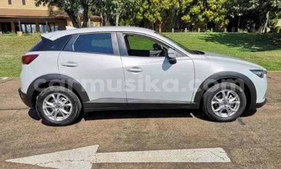 Buy Used Mazda CX-3 White Car in Beitbridge in Matabeleland South