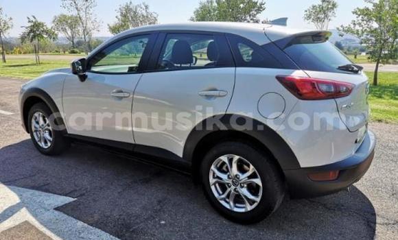 Acheter Occasion Voiture Mazda CX-3 Blanc à Beitbridge, Matabeleland South Acheter Occasion Voiture Mazda CX-3 Blanc à Beitbridge, Matabeleland South