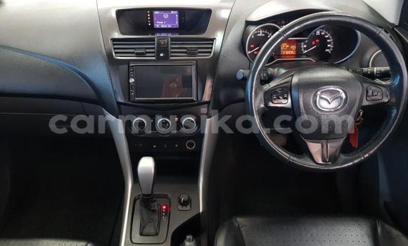 Nunua Ilio tumika Mazda BT-50 Nyingine Gari ndani ya Beitbridge nchini Matabeleland Kusini Nunua Ilio tumika Mazda BT-50 Nyingine Gari ndani ya Beitbridge nchini Matabeleland Kusini