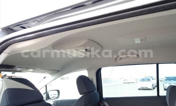 Buy Used Mazda Premacy Silver Car in Beitbridge in Matabeleland South Buy Used Mazda Premacy Silver Car in Beitbridge in Matabeleland South